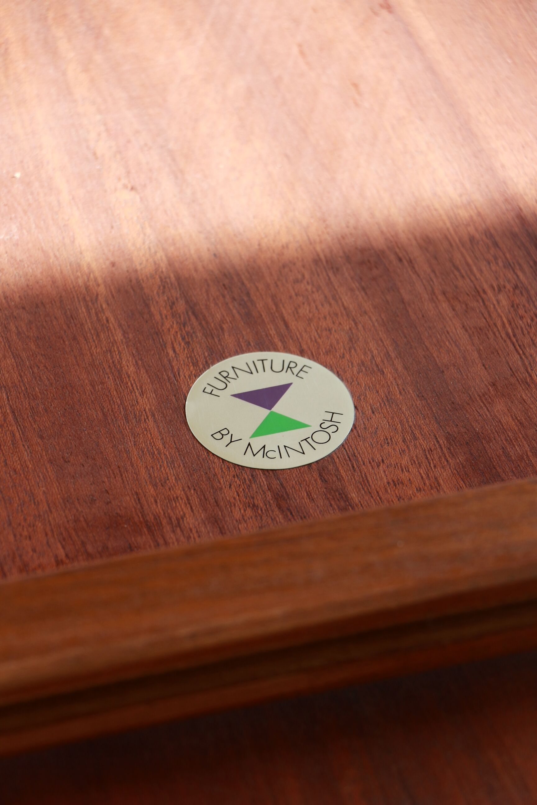 Round dining table with extension - McIntosh - 60s