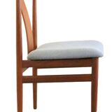 Set van 4 Henning Sørensen voor Danex eetkamerstoelen 'Vordingborg'