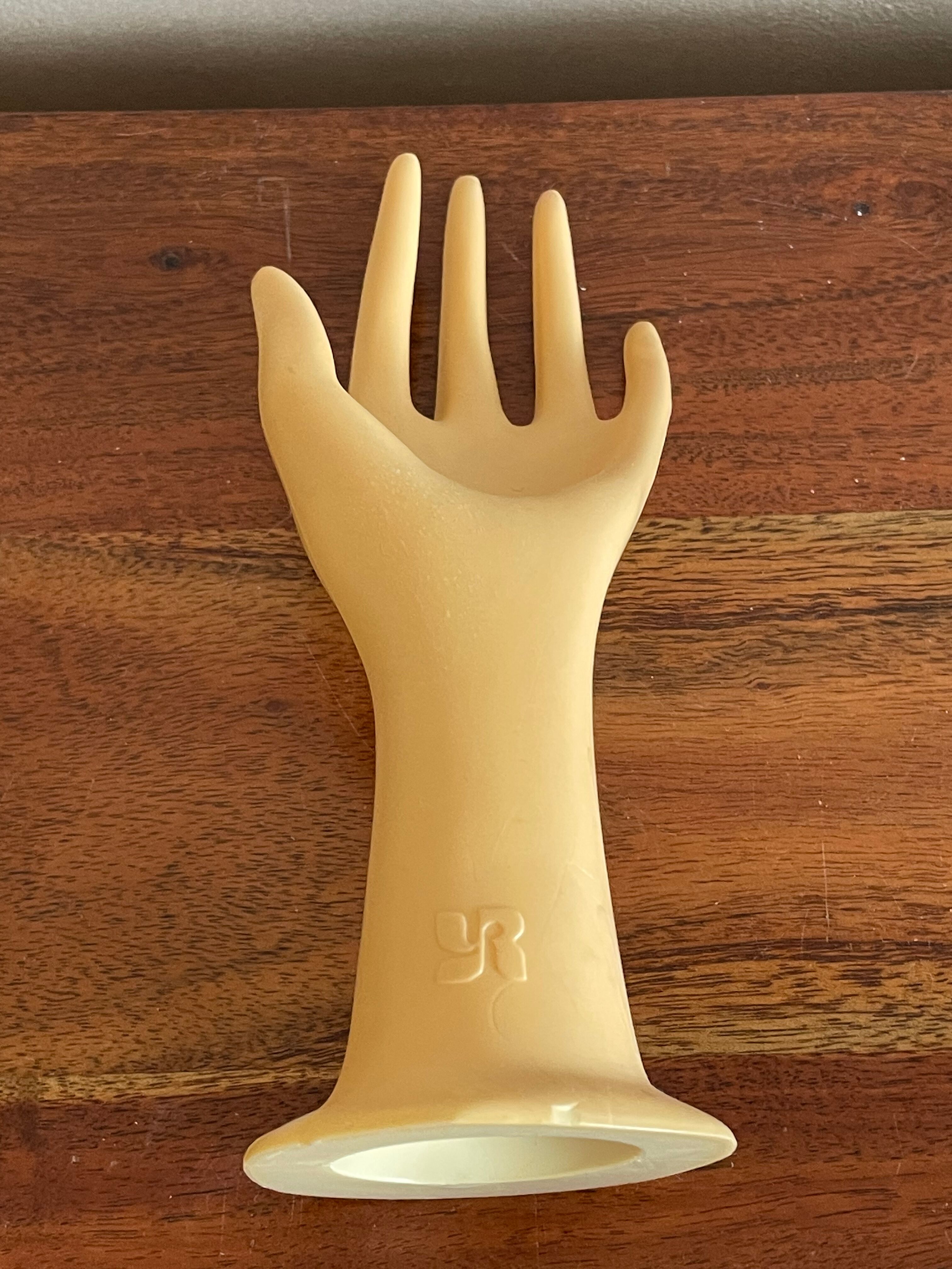 Hand fig tree in resin