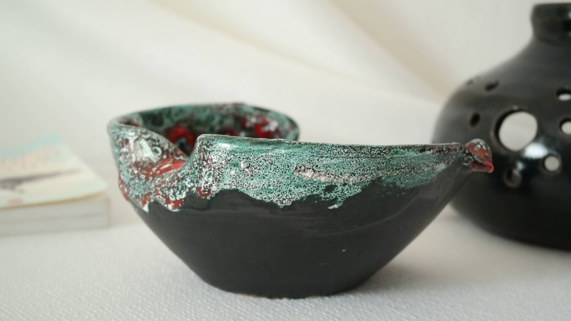 Ceramic catchall workshop of the Cyclops Annecy vintage