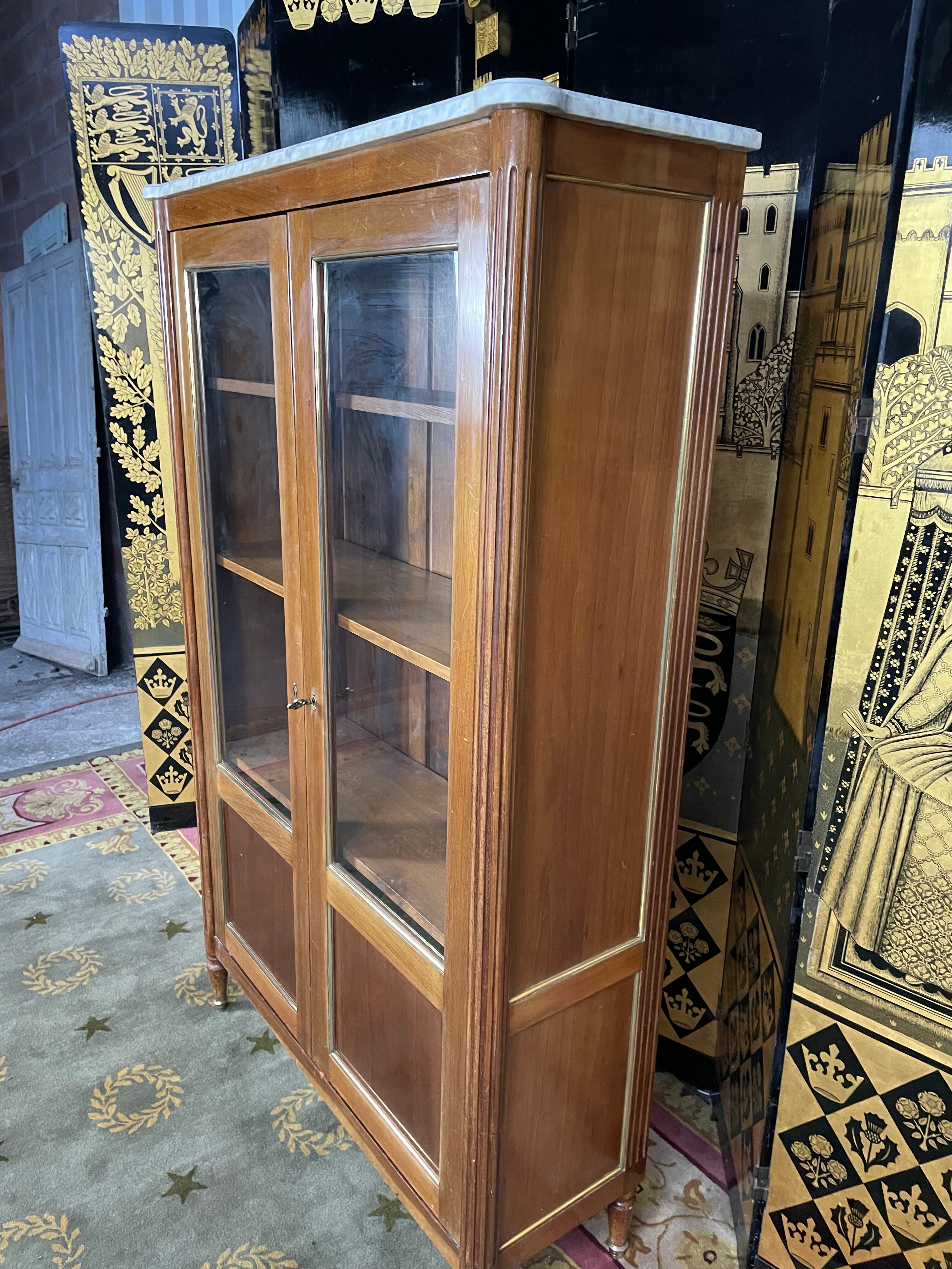 Showcase - Louis XVI style library