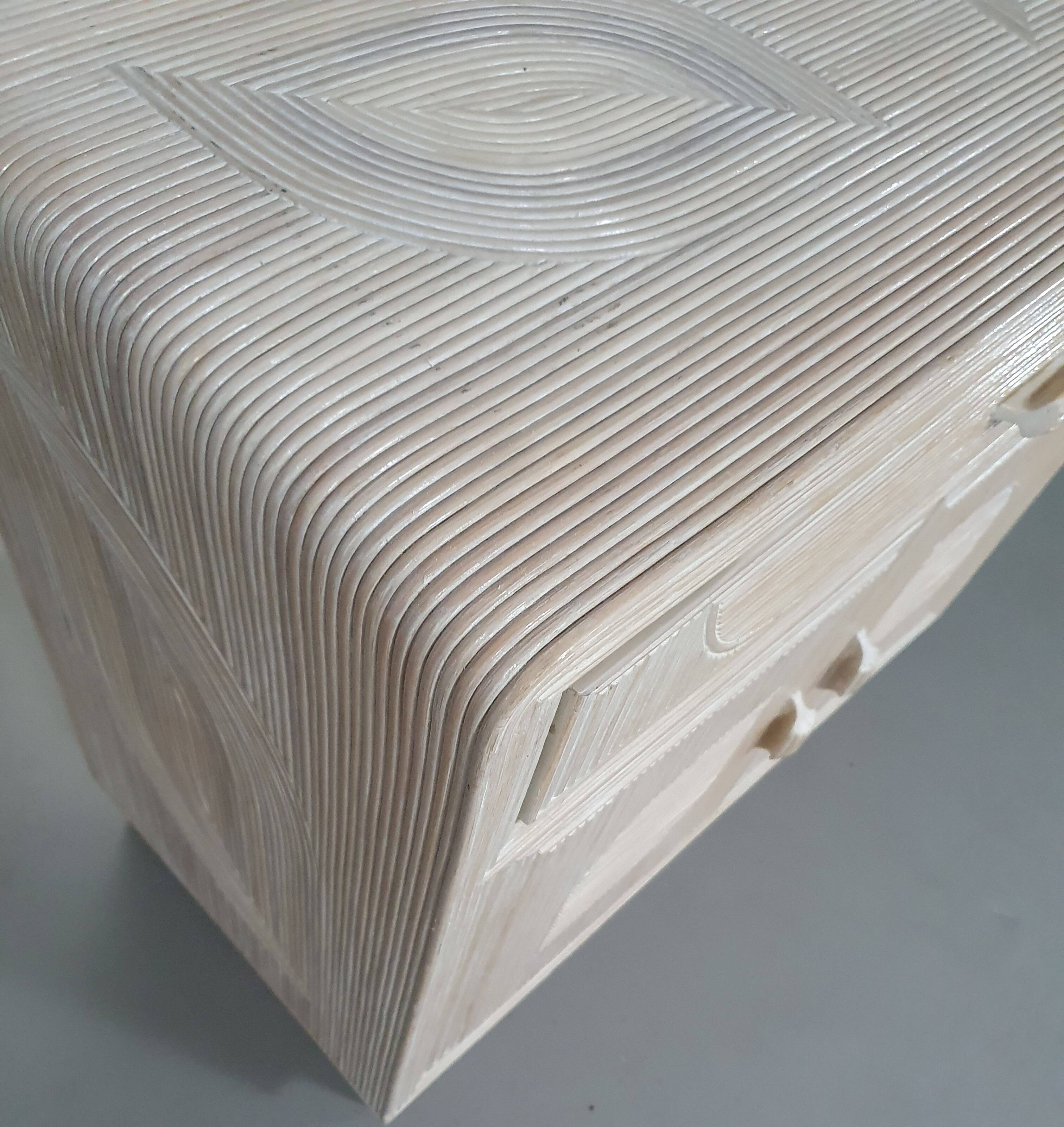 Split reed side board/cabinet 80 x 80 x 40 cm