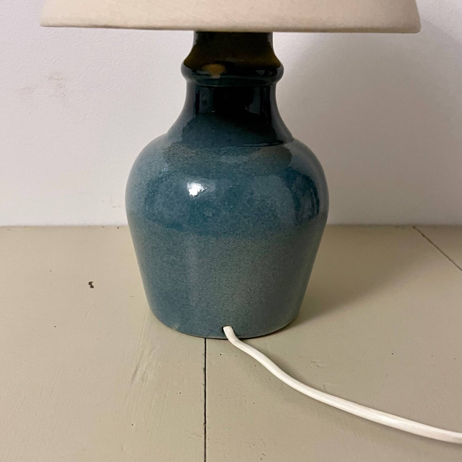 Blue sandstone lamp