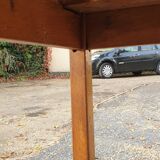 Round table of swing terrace