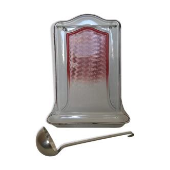 old white and red enamelled sheet egouttoir