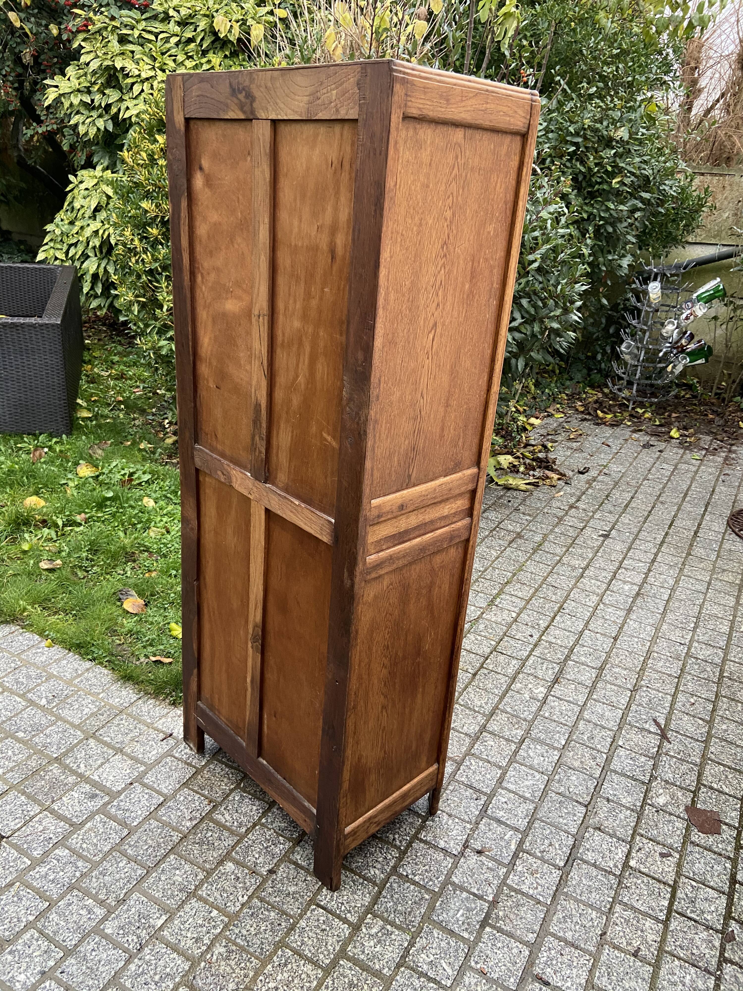 Art deco showcase cabinet 1930/40