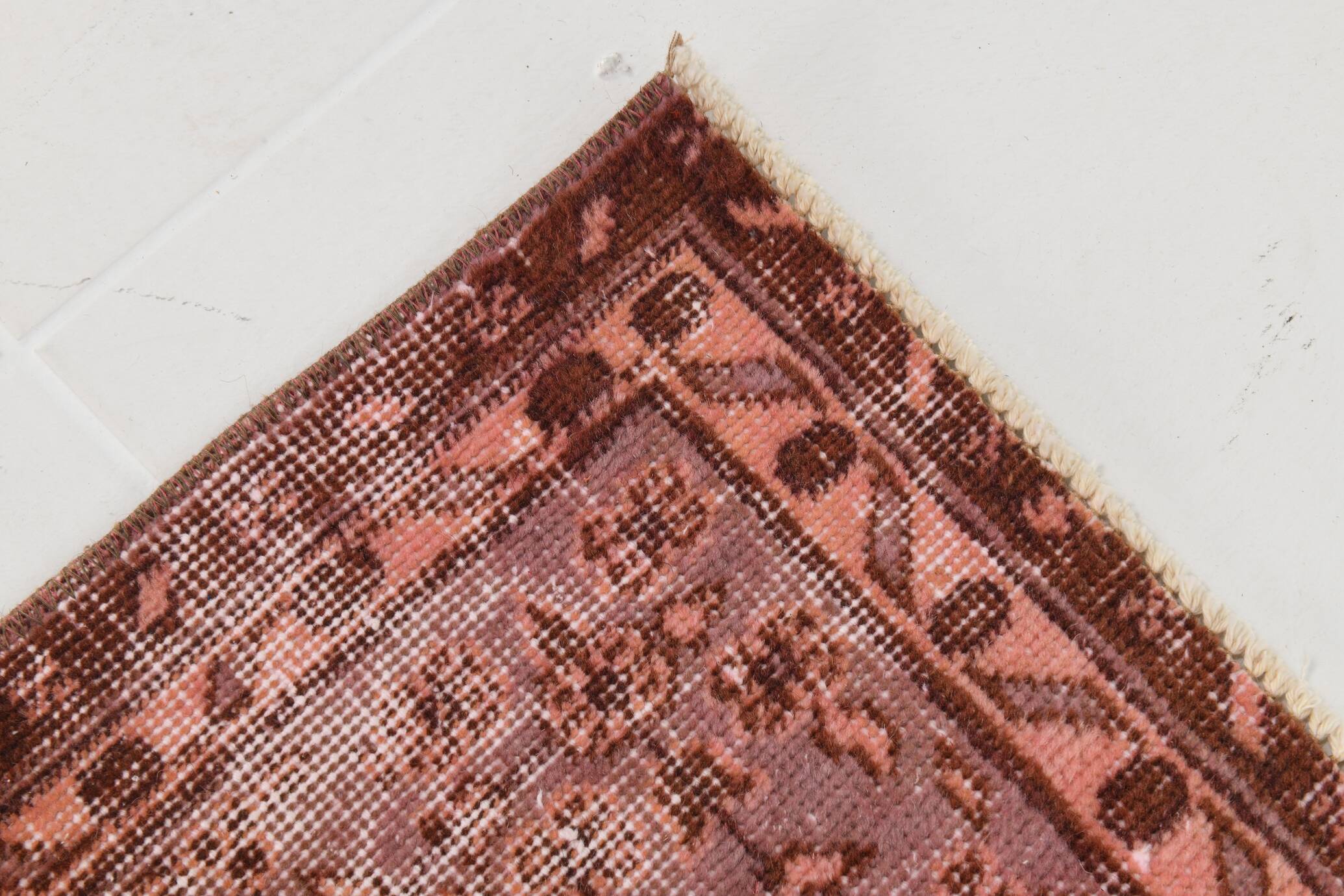 Vintage Large Pink & Red Floral Rug, 207x297Cm