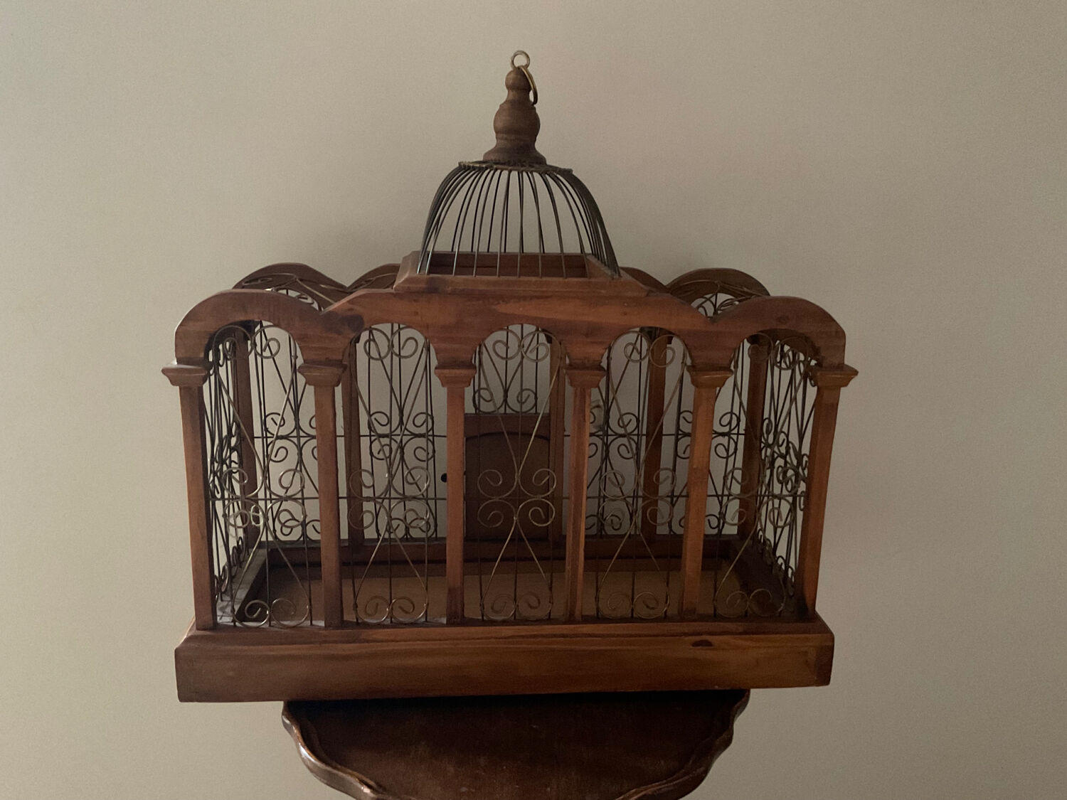 Decorative birdcage