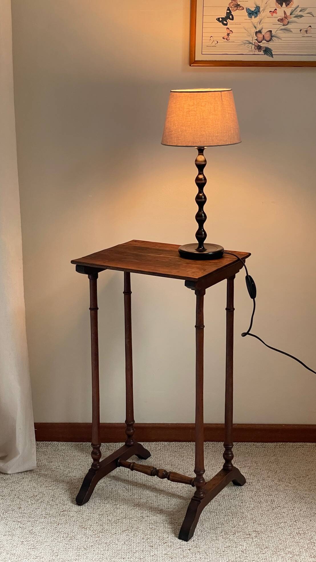 NIGHTSTAND Antique Turned Wood