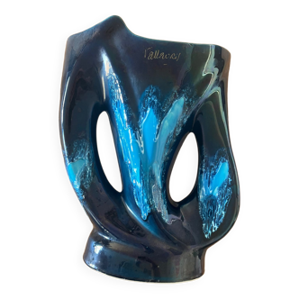 Intense blue Vallauris vase with gradient