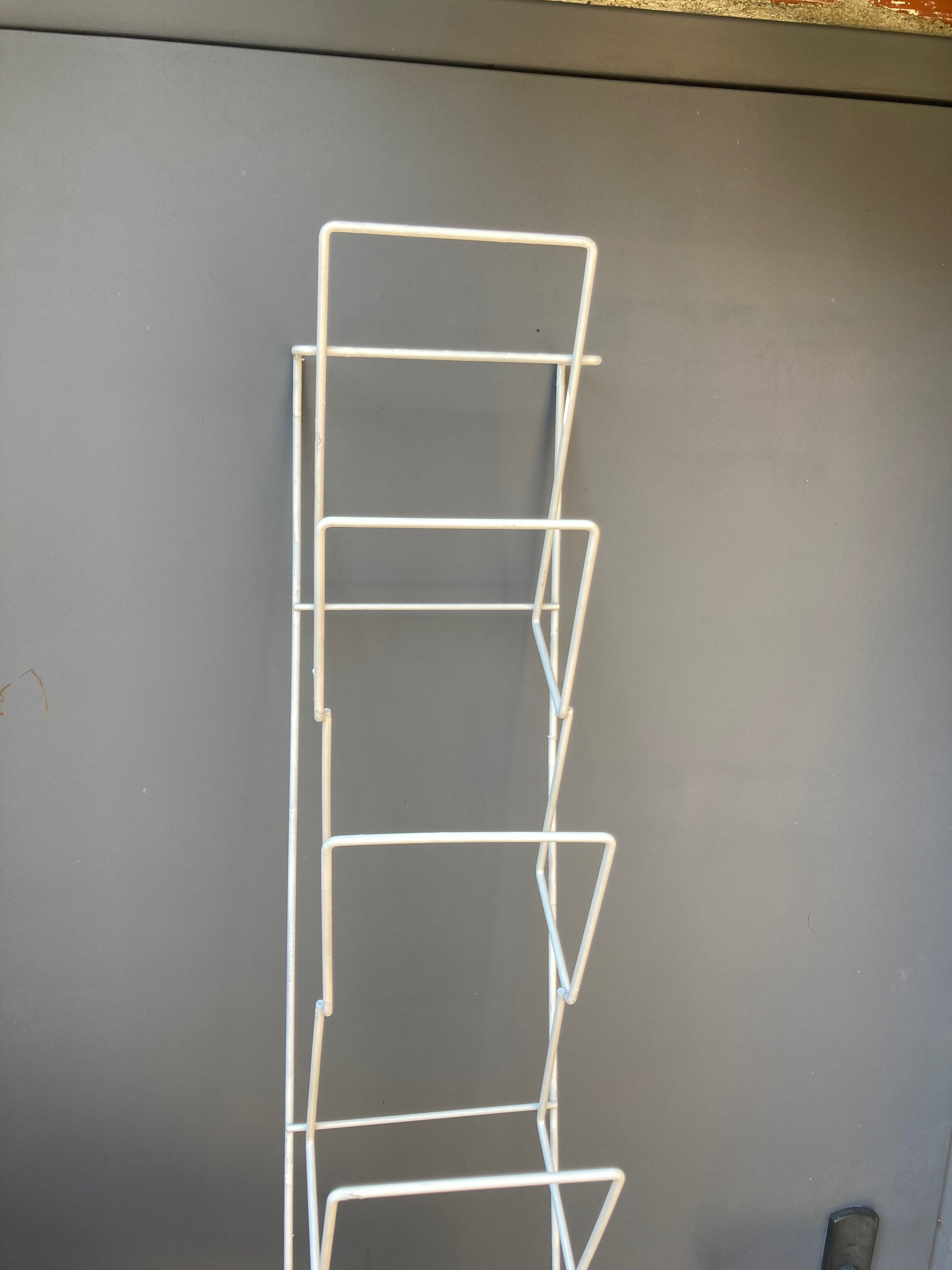 Porte-revues vintage de libraire