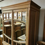 Cabinet with beveled mirrors and aero gummed