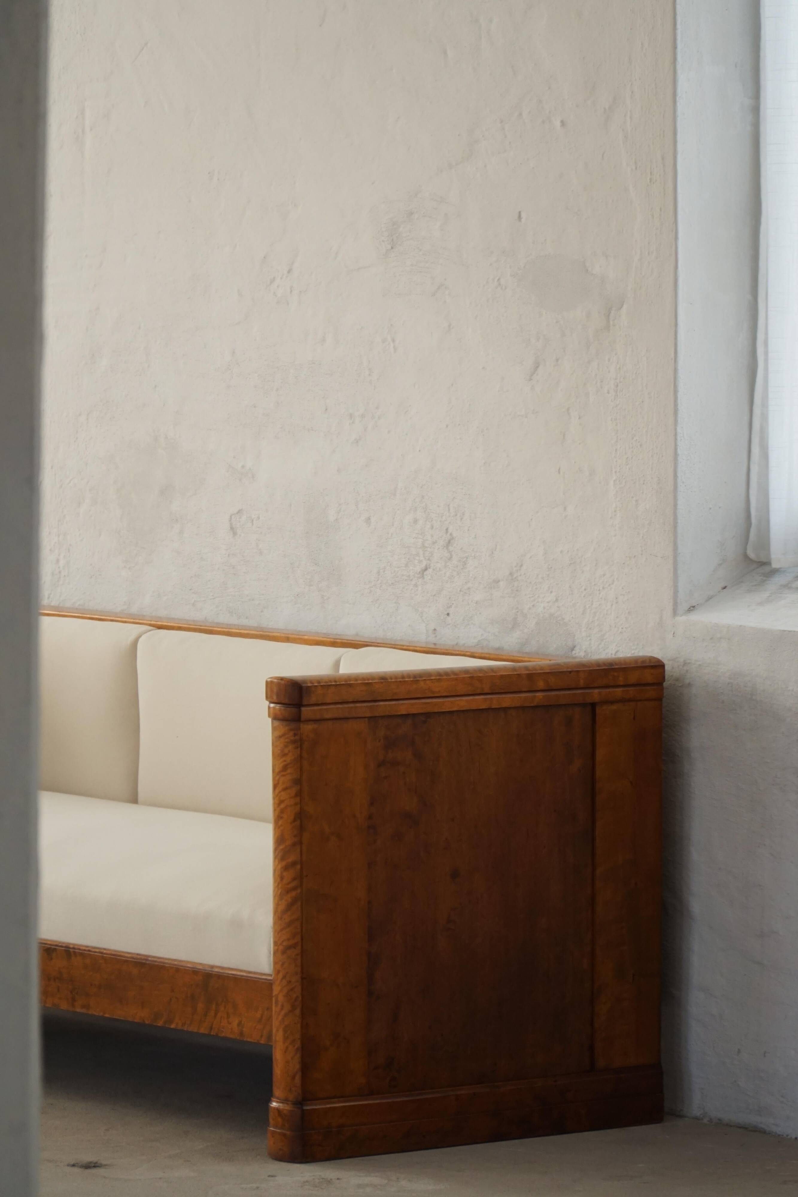 Self-supporting canapé "Karl Johan" from the early 20th century, modern Swedish style.