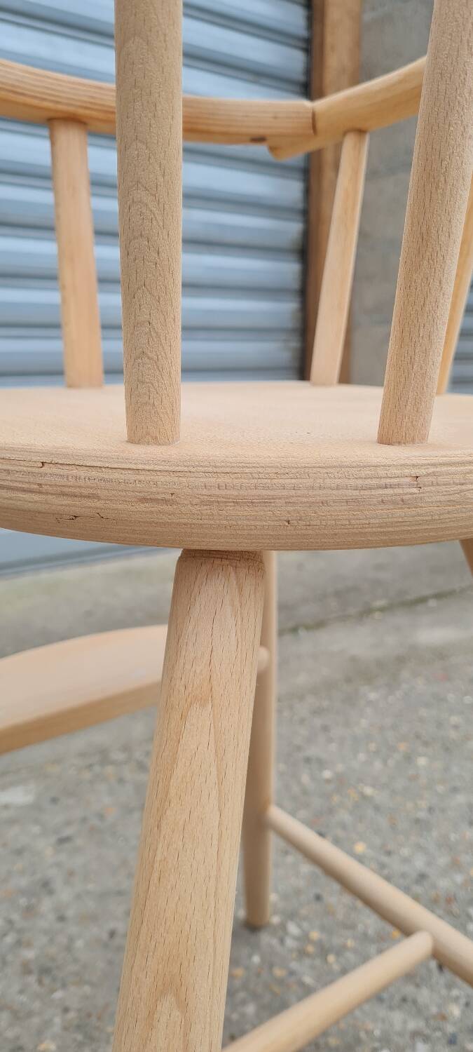 Chaise haute pour bébé scandinave