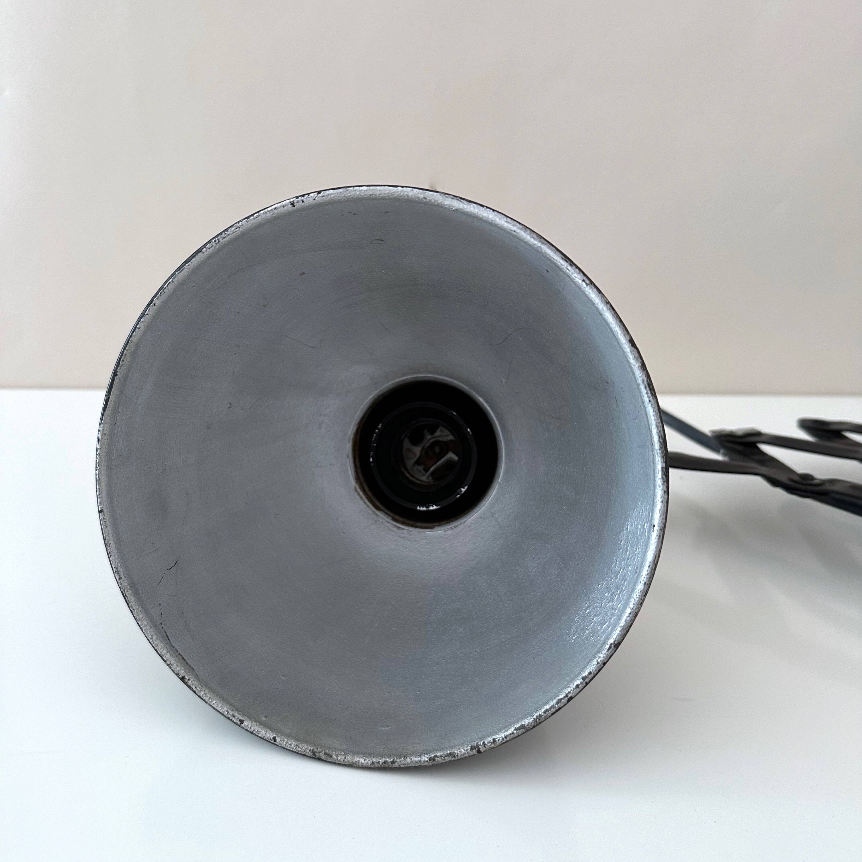 Vintage wall lamp gdr, architect lamp, work lamp metal black, industrial design
