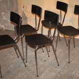 Lot of 25 chairs