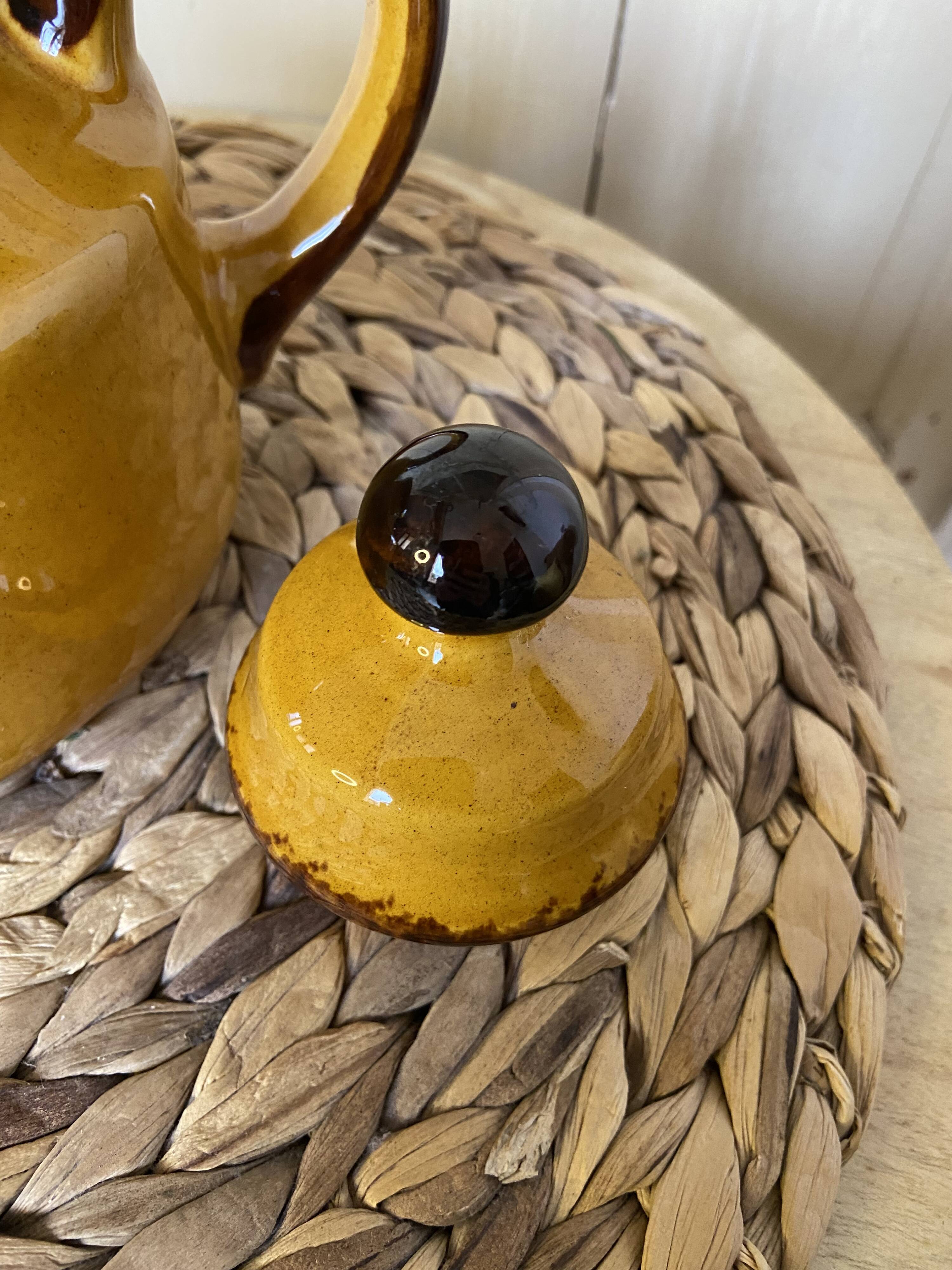 Vintage herbal teapot from the 60s