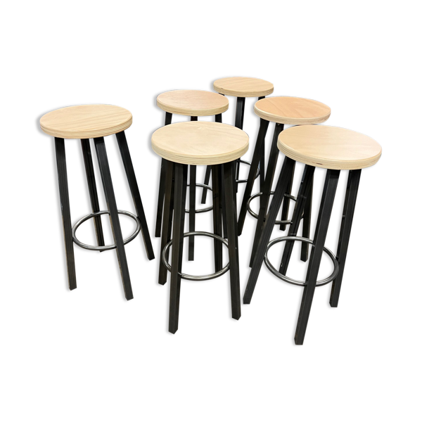 Suite de 6 tabourets