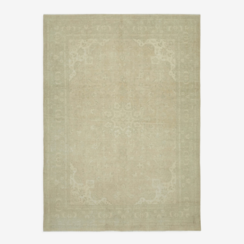 Handmade oriental contemporary 1980s 268 cm x 365 cm beige wool carpet