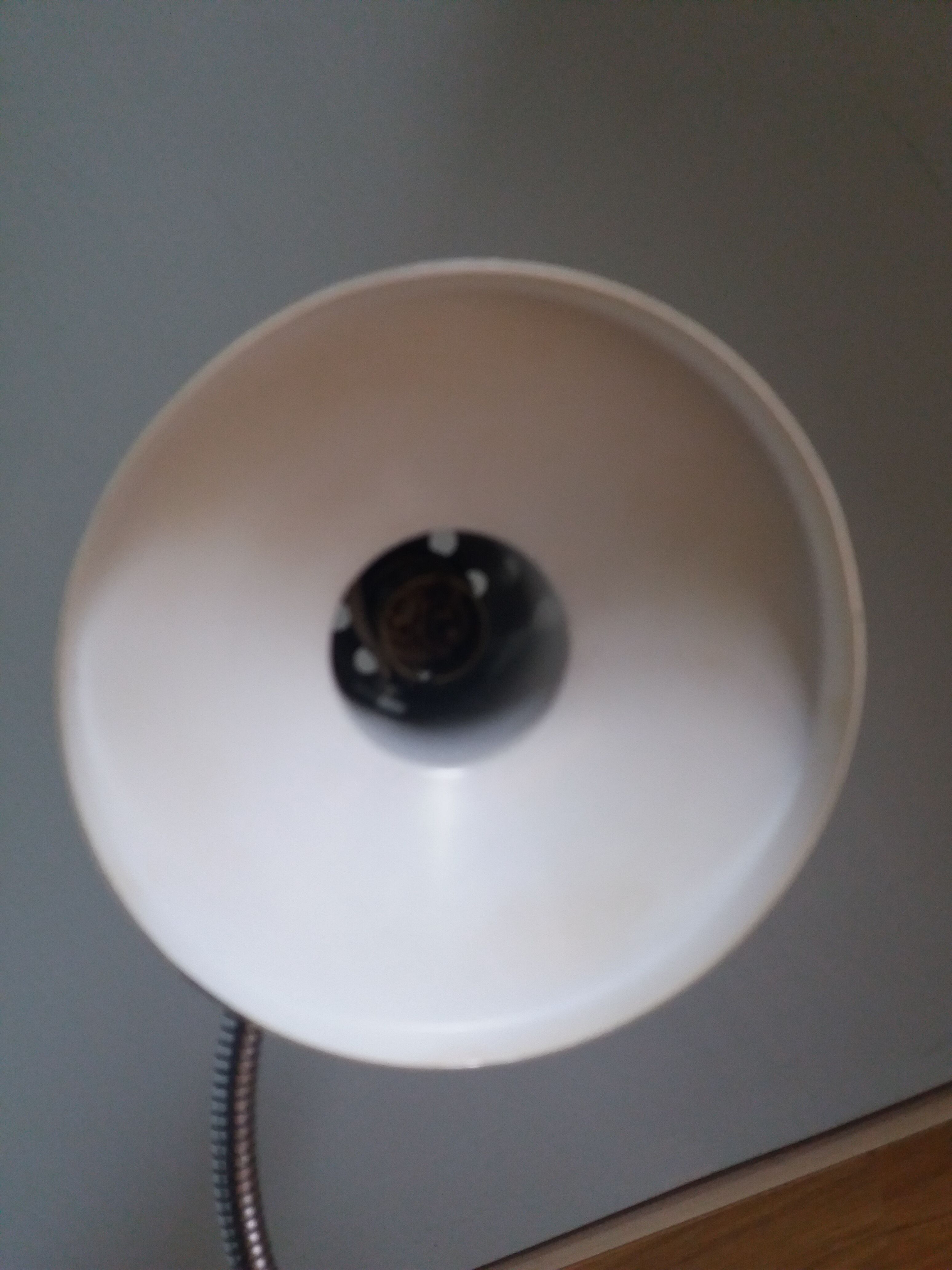 Silver flexible articulated lamp