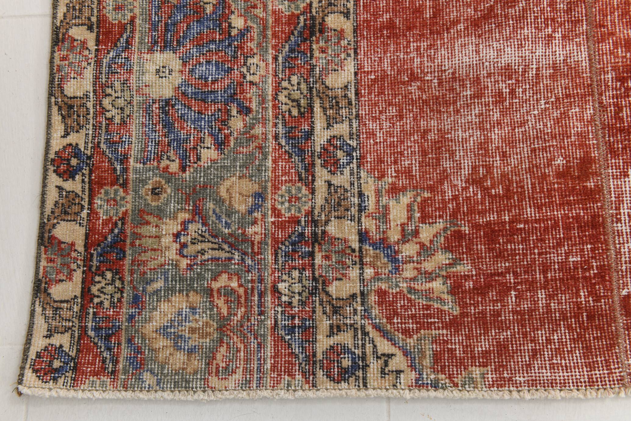 4x7 Red & Cream Vintage Area Rug 126x236Cm SK 17738