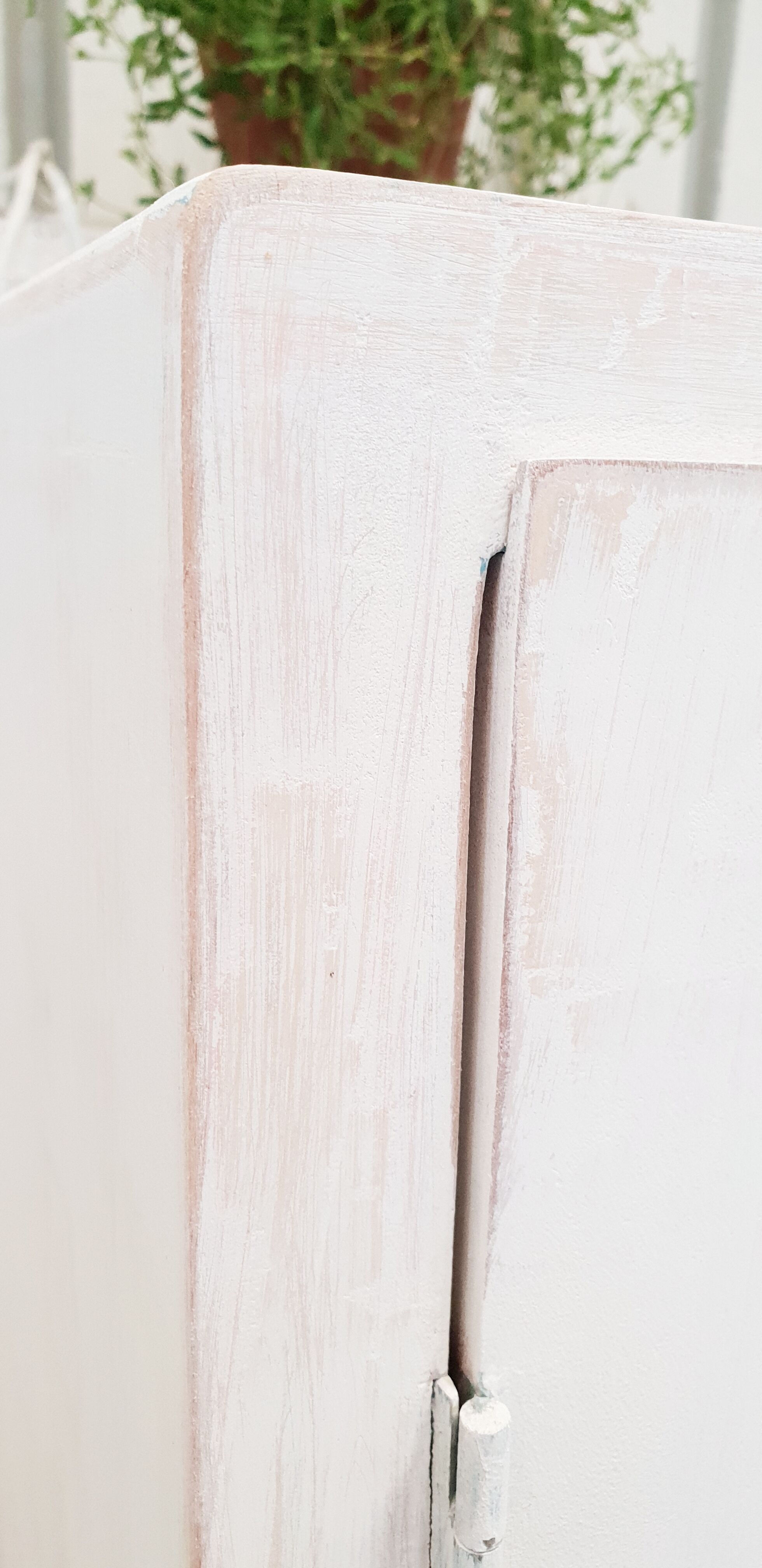 Vintage asymmetrical cabinet