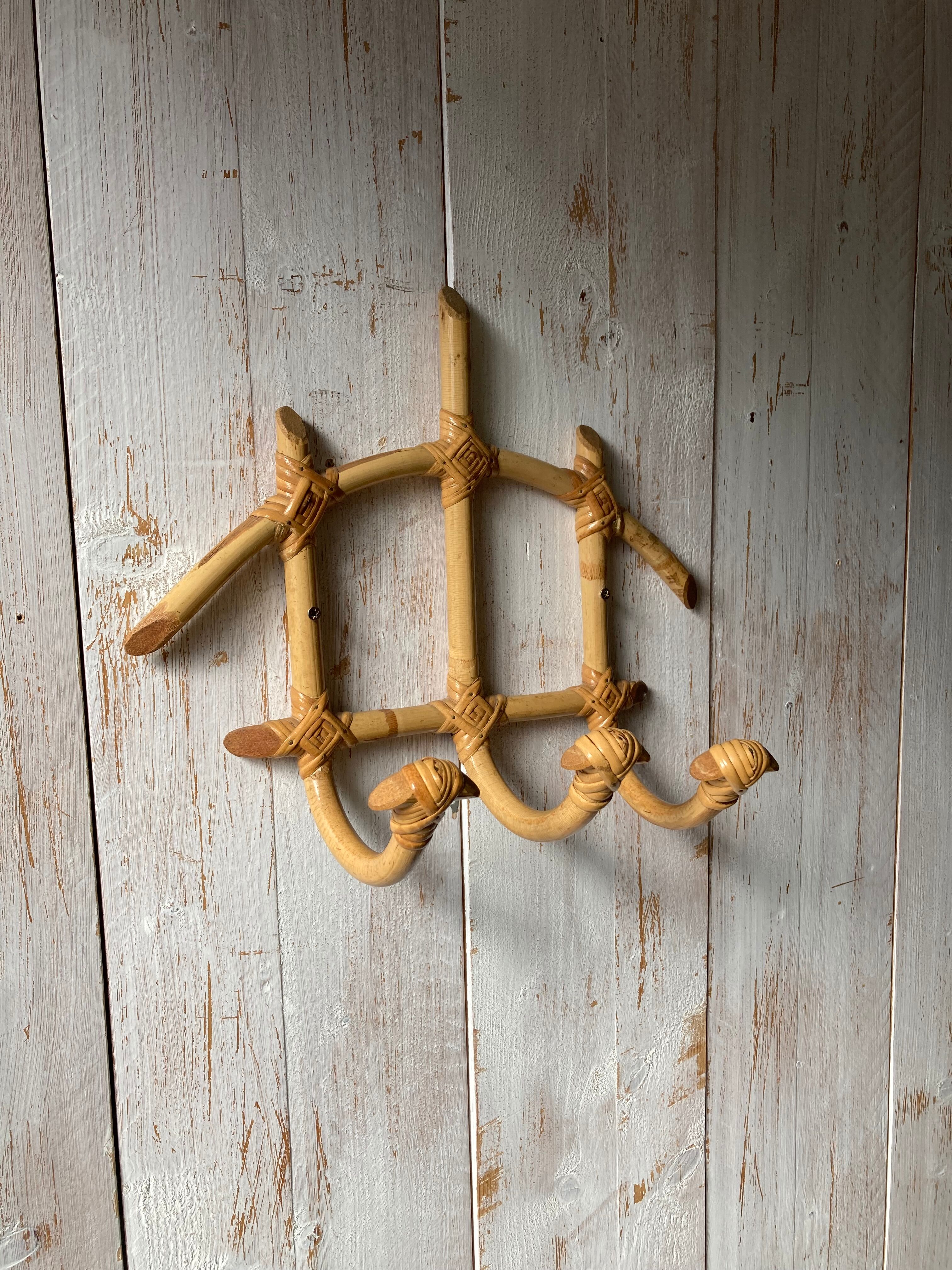 Small vintage rattan hook