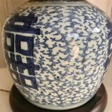 Chinese porcelain lamp