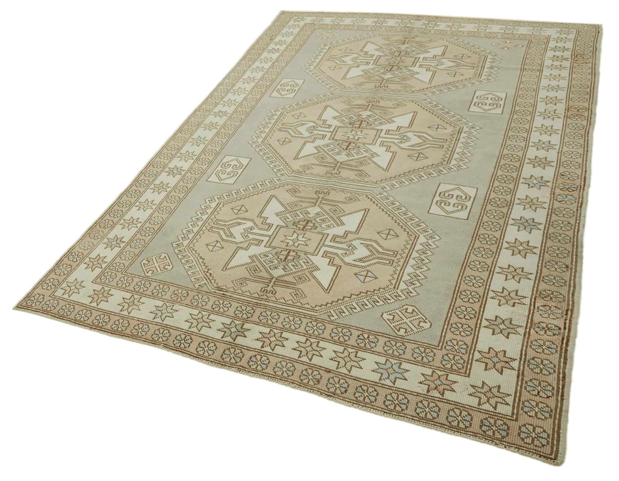 Turkish Vintage Anatolian Rug 179 cm x 283 cm