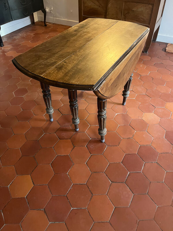 Table bois six pieds