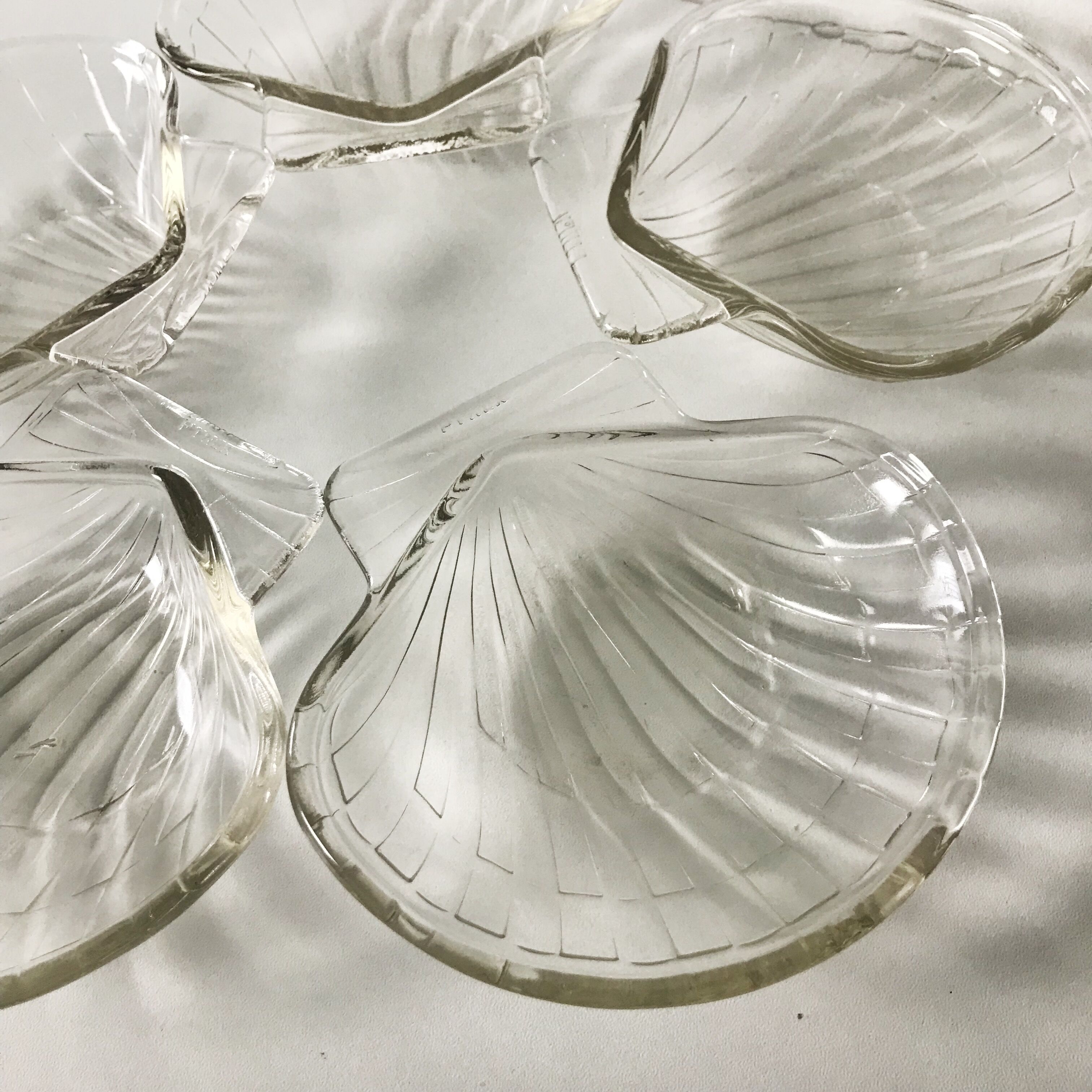 batch of 10 glass shells