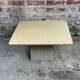 Table basse carrée vintage en travertin italie 1980