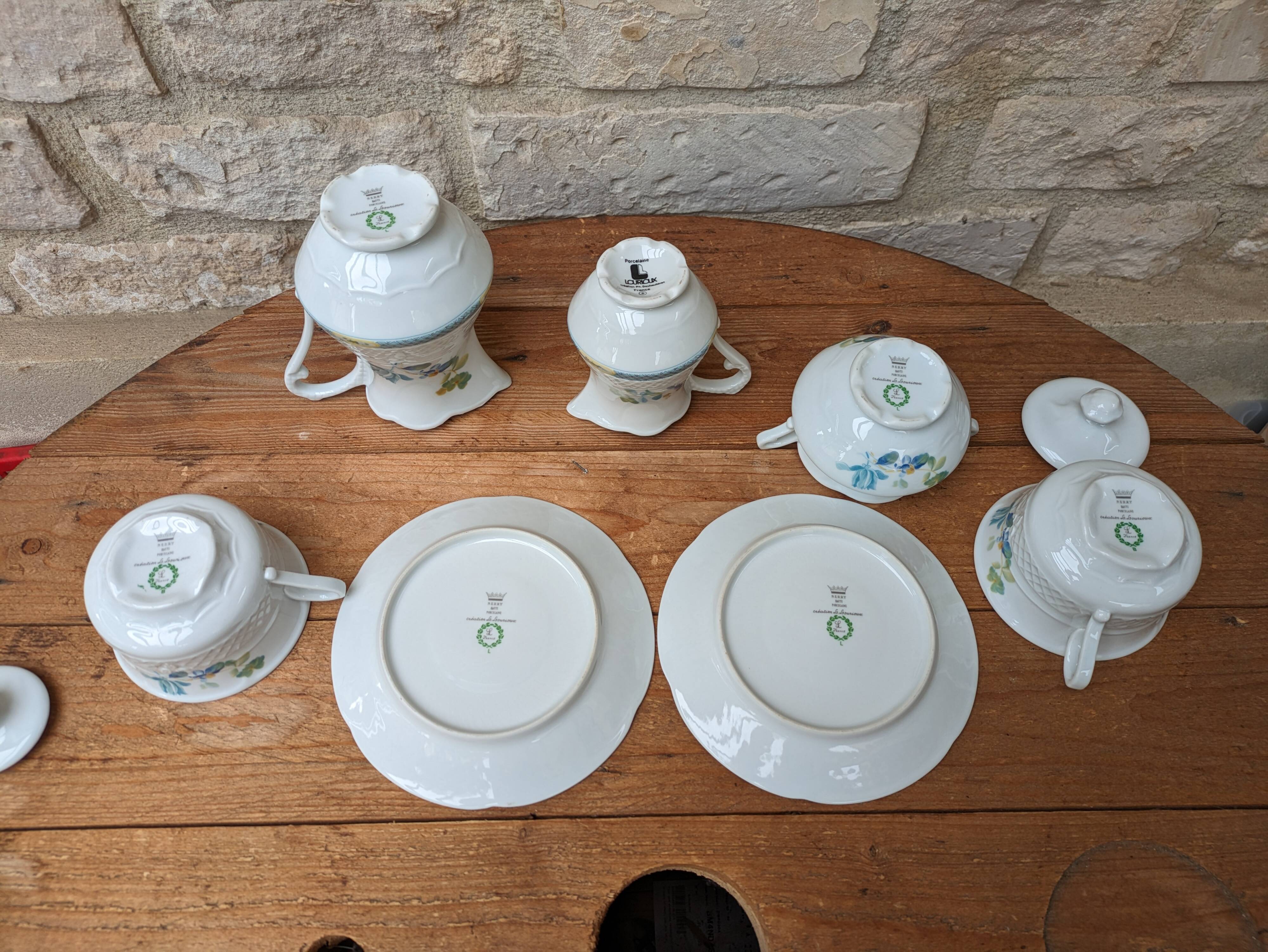 Limoges porcelain tea set L. Lourioux