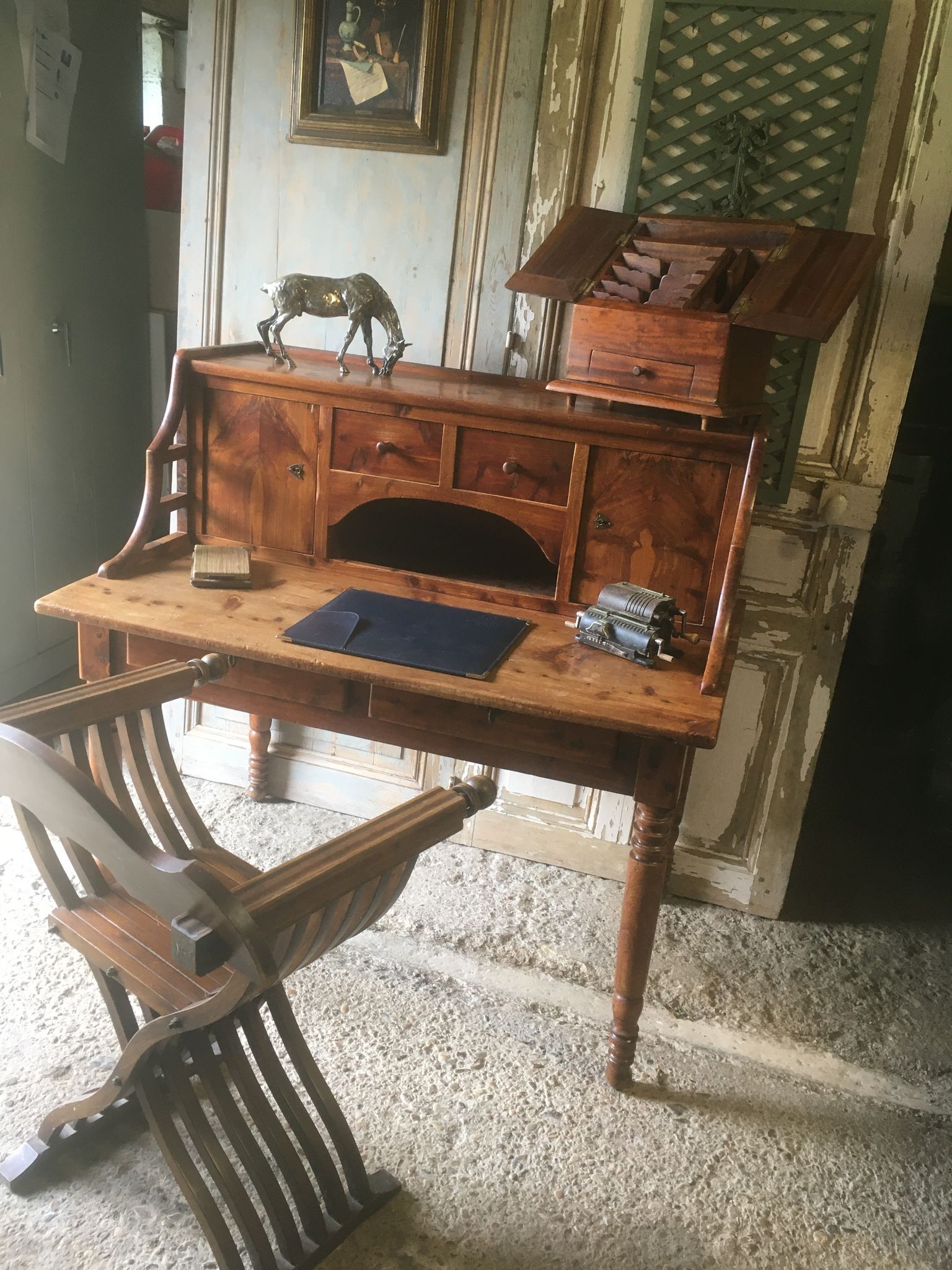 Bureau à gradins en pitchpin