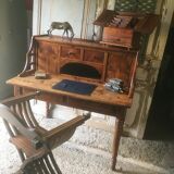Pitch pine tiered desk