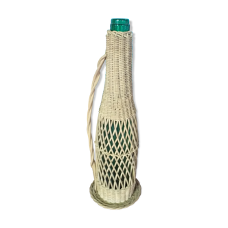 Wicker entourage service decanter