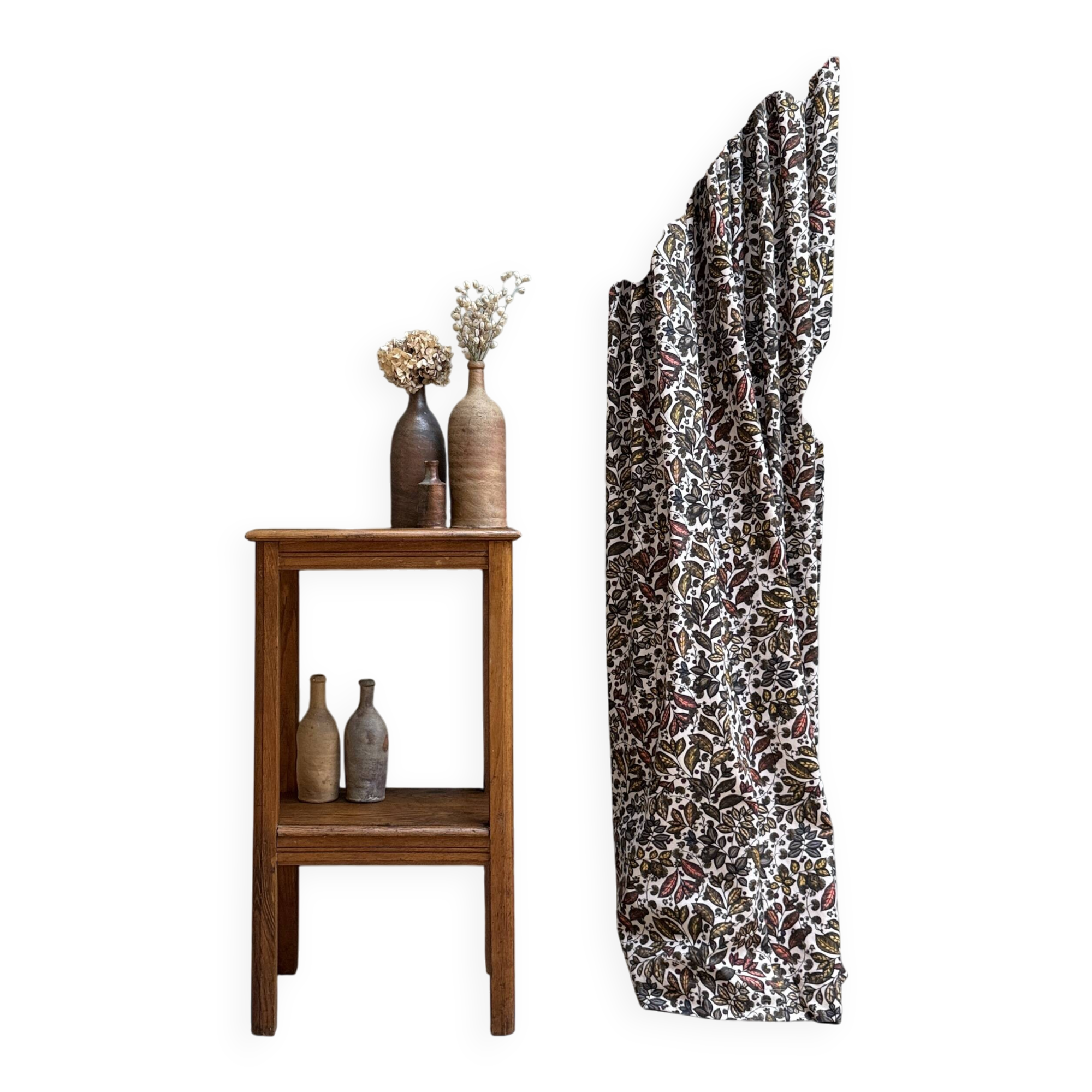 Small console from the 1940s.