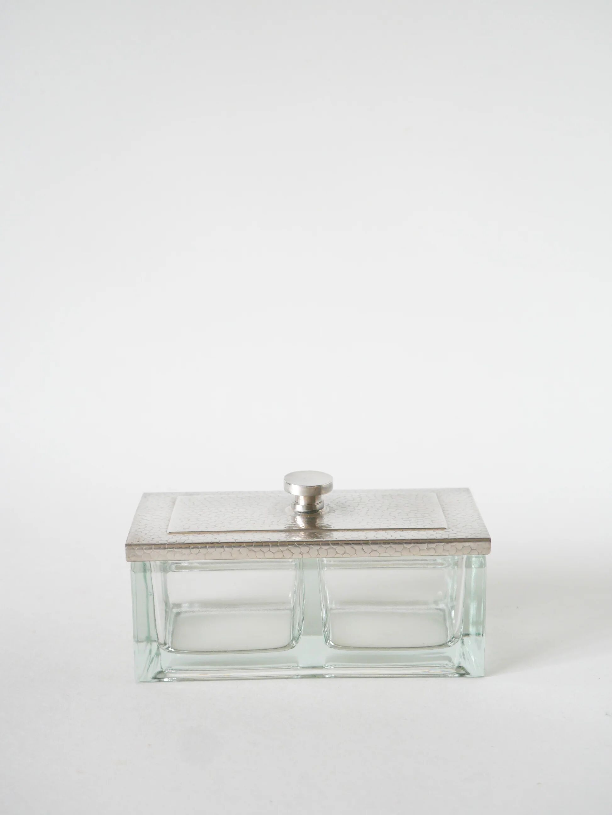 Silver-plated and glass condiment pot, 1930