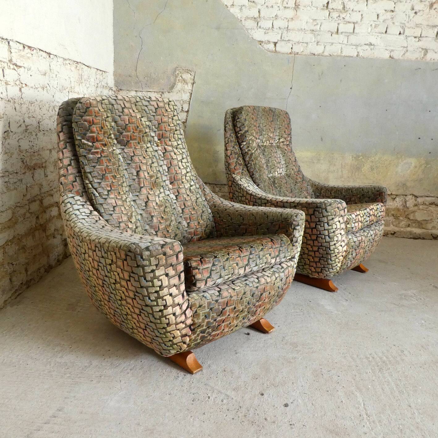 Pair of armchairs, 1970