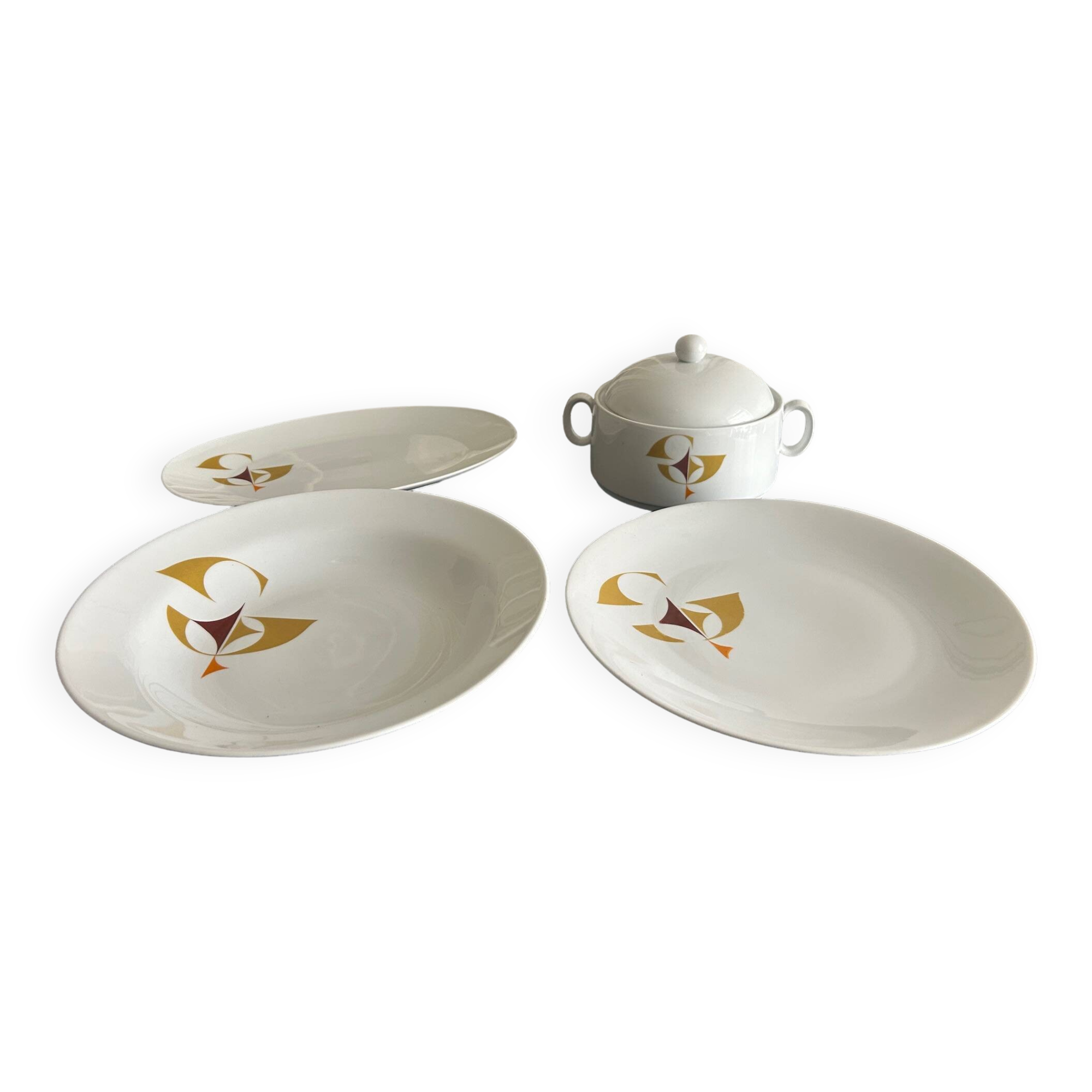 porcelain dishes 1970