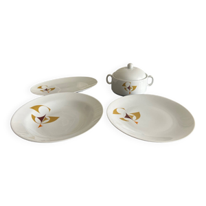 plats en porcelaine 1970