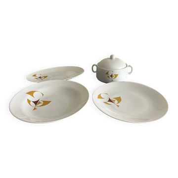 porcelain dishes 1970