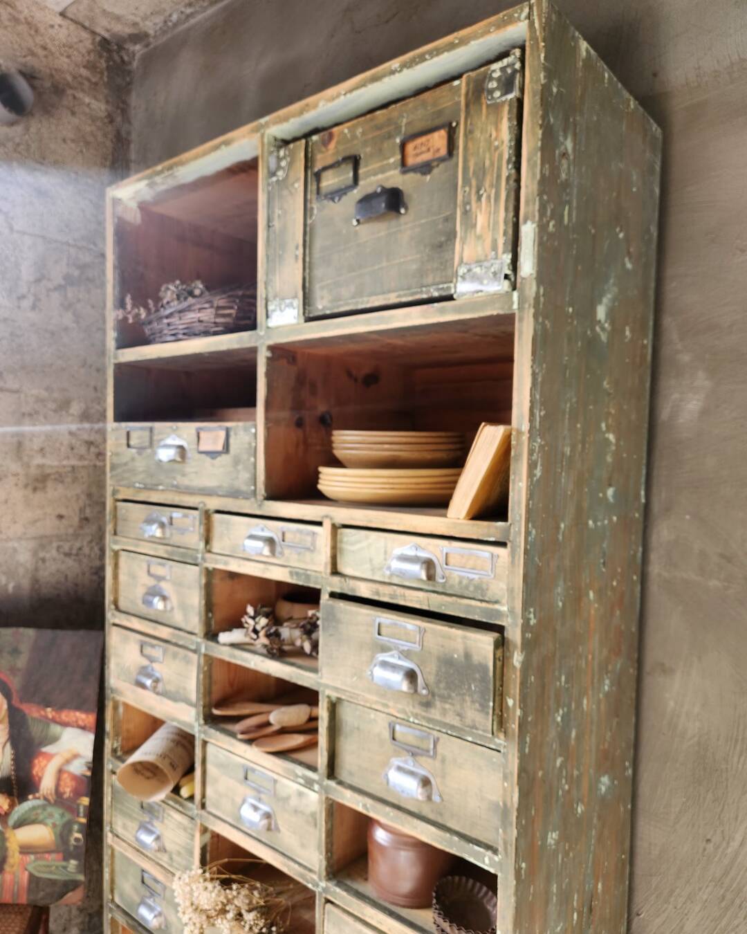 Meuble de métier quincaillerie
