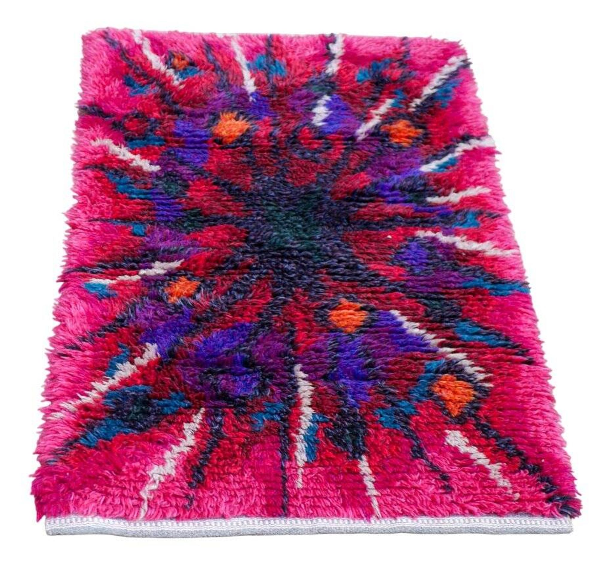 Swedish Tibetan Rya rug with flower by Jagarz for Rya