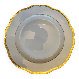 Plat rond en porcelaine fine de Limoges