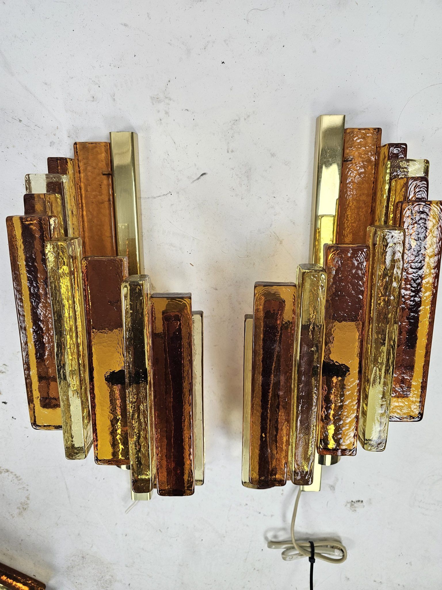 Ensemble de lampes murales en couleur ambre/marron par Svend Aage Holm Sorensen pour Hazel & Teudt.