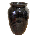 Accolay ceramic vase