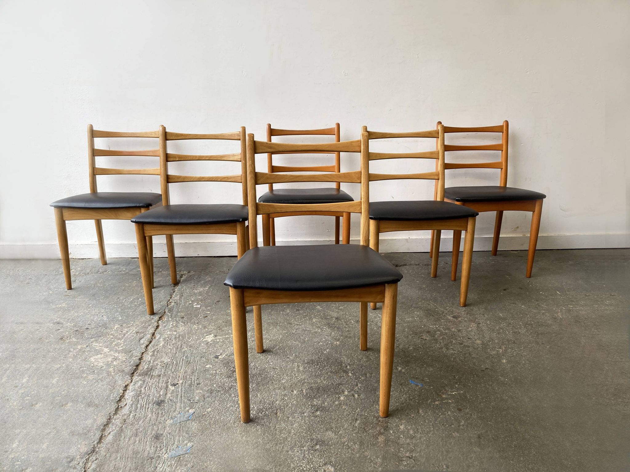 Set of 4 Mid-Century 1970’s dining chairs by Schreiber Furniture