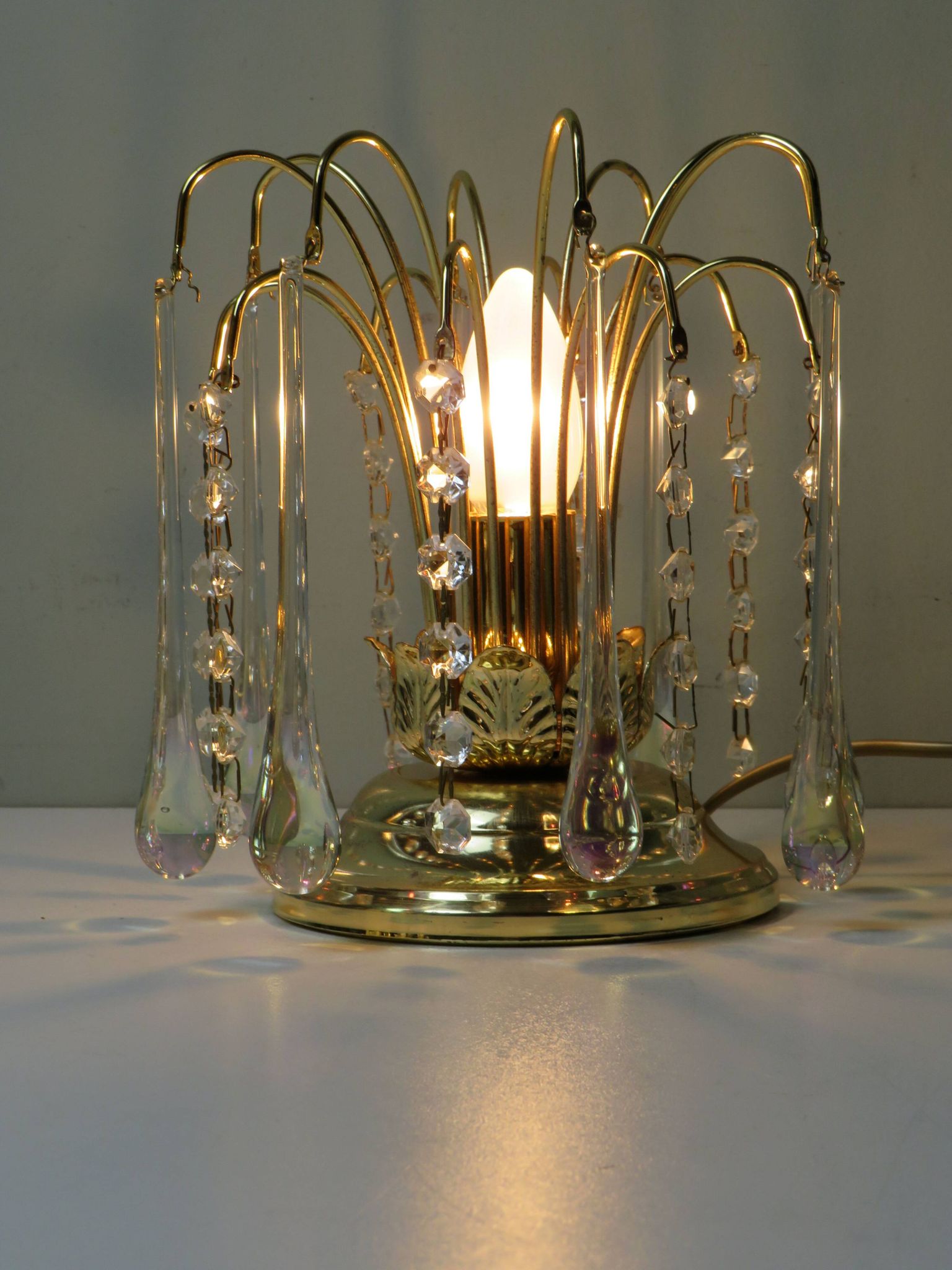 Vintage table lamp Massive Belgium, brass and Murano beads.