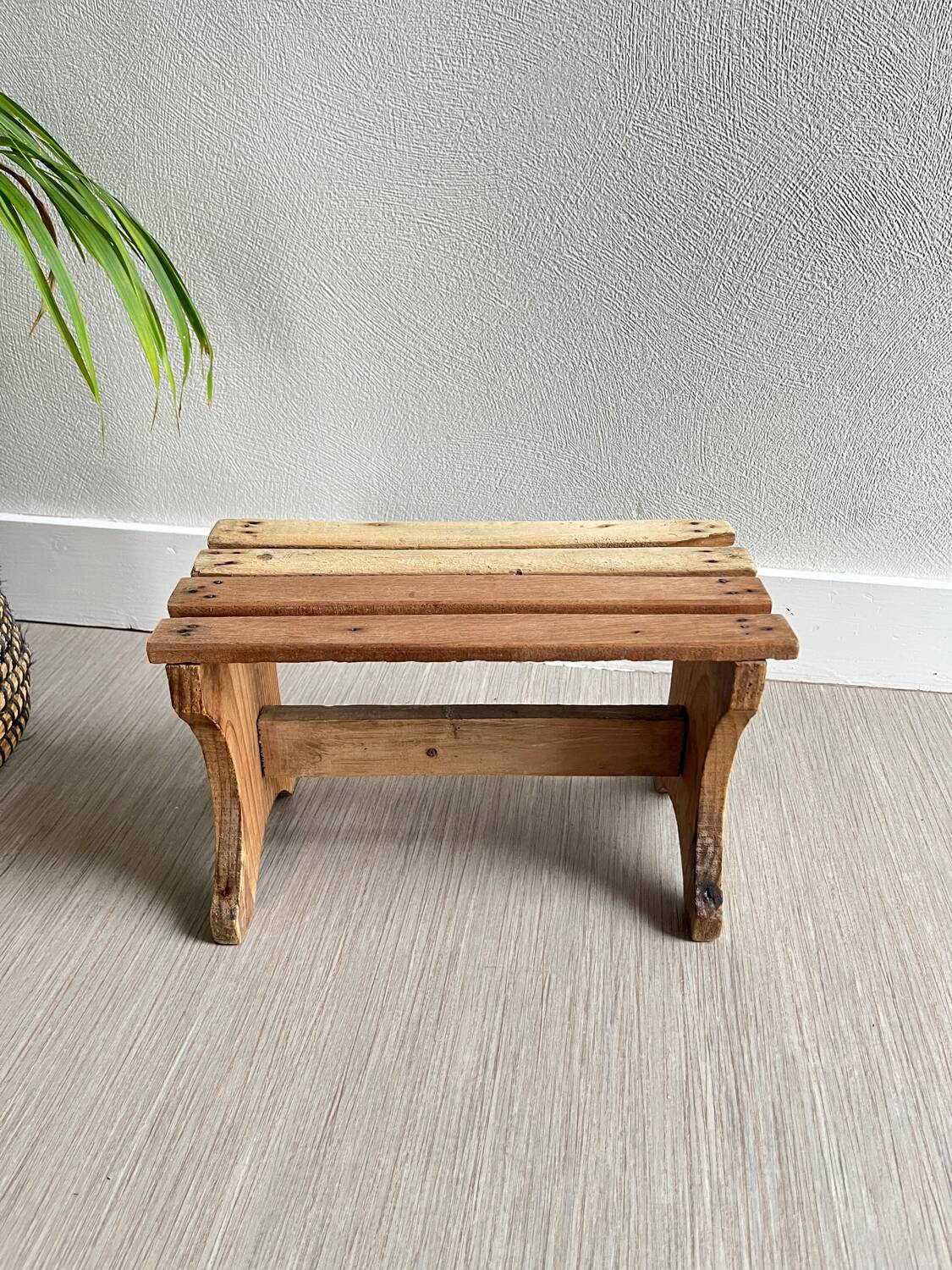 Small bench / wooden stool
